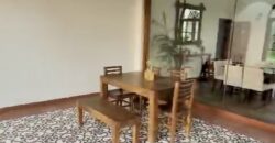 Venta de moderna casa estilo unico con lindos jardines en Los Ejidos en Piura